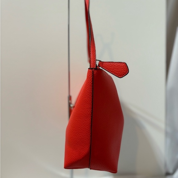 Guess Los Angeles PVC Shoulder Bag - Picture 3 of 16